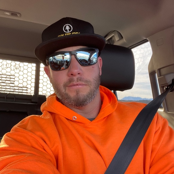 Meet your Posher, Cory - Picture 1 of 1